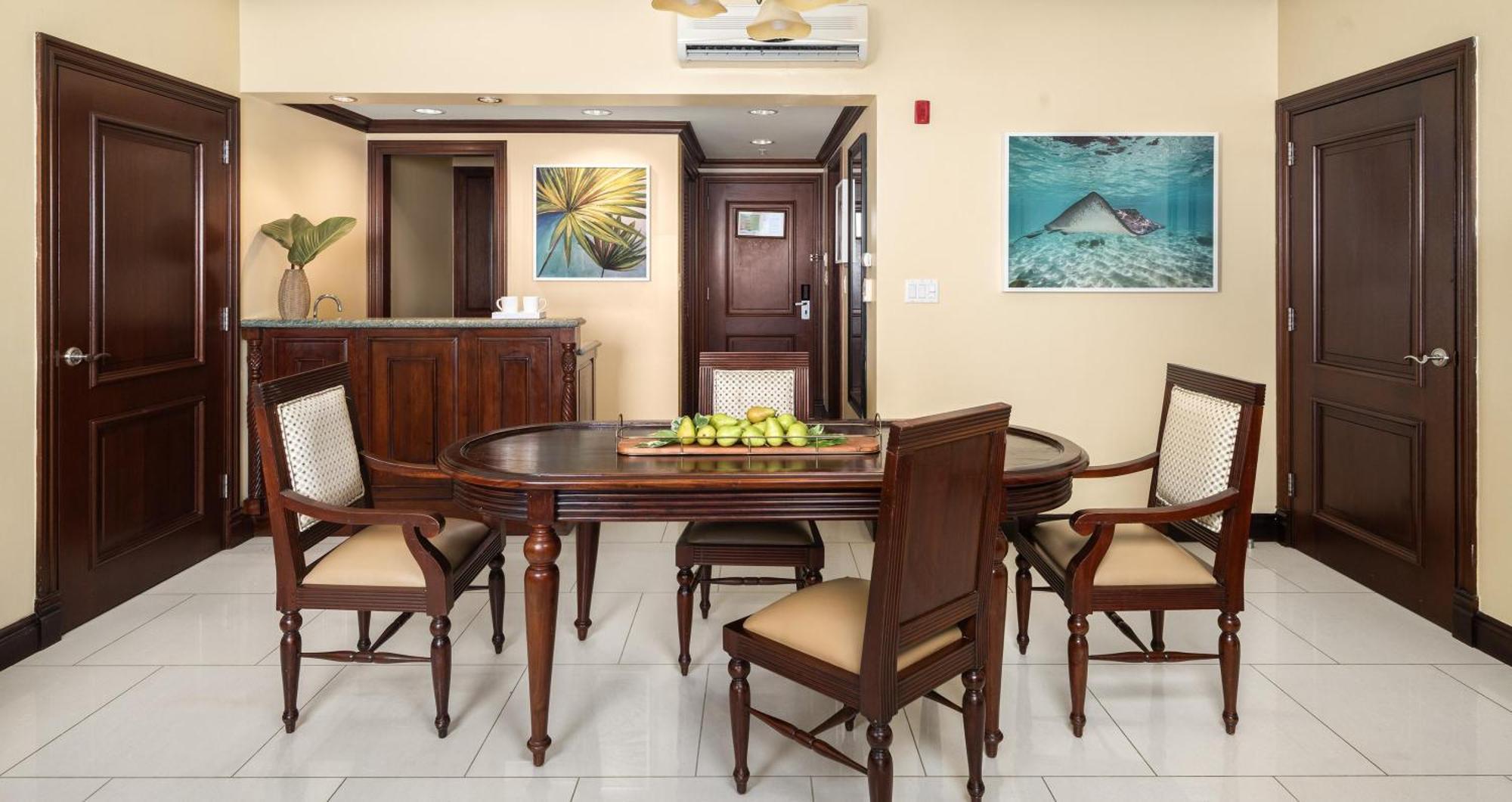 Beaches Turks And Caicos Resort Villages And Spa All Inclusive The Bight Settlements Exteriör bild